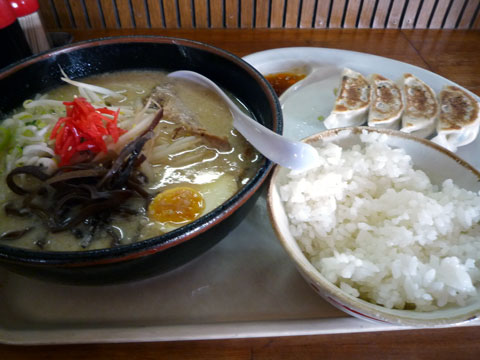 P1020321.jpg